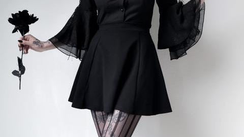 Black Vintage Blouse For Your Important Occasion