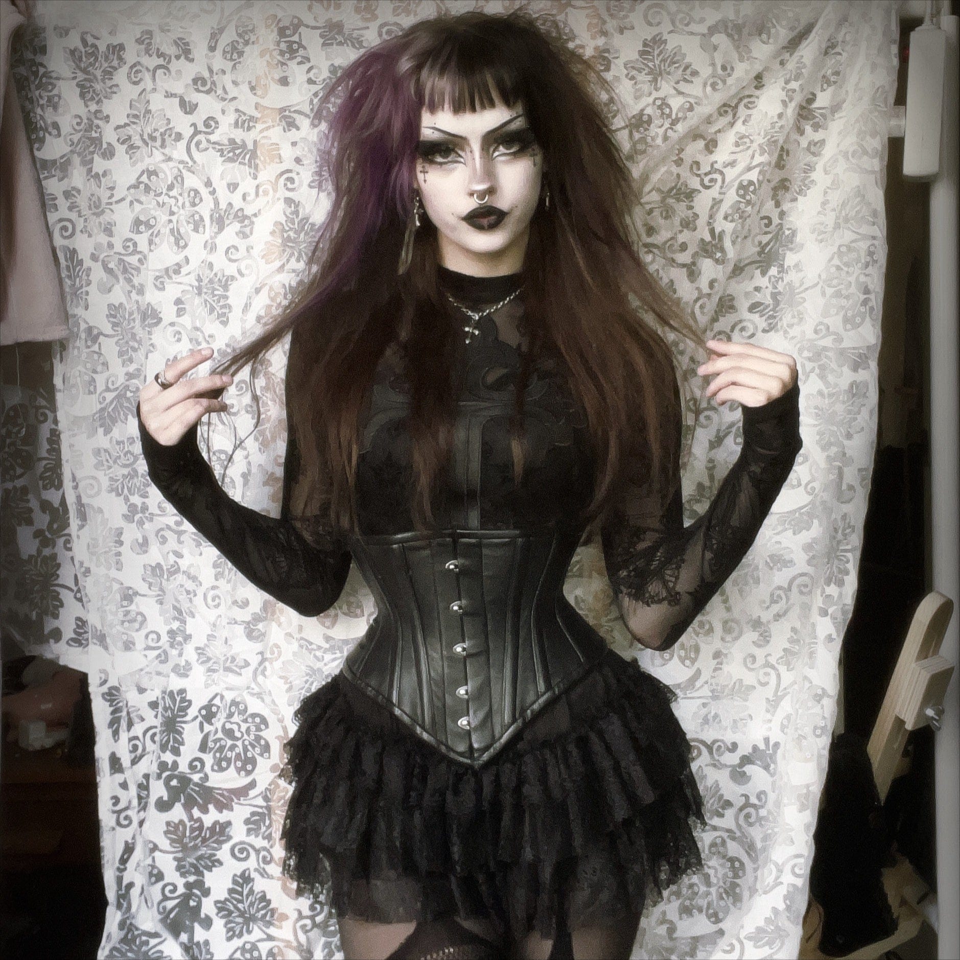 Darkinlove Women's Punk Layered Lace Skirt with Detachable Swallow Tail