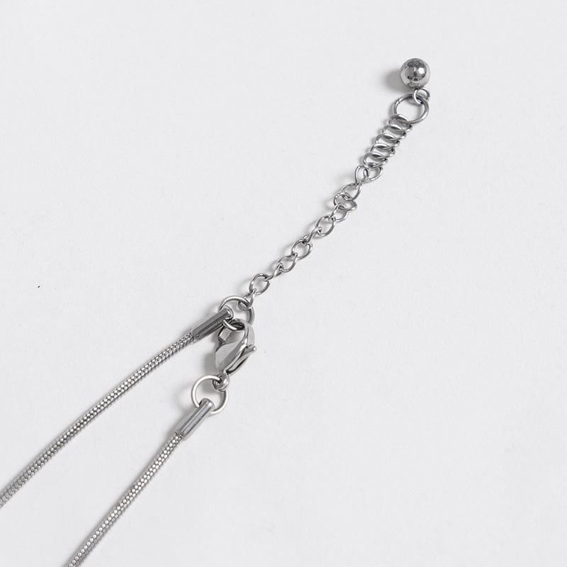 DEVIL FASHION Women's Weirdcore Alien Mechanical Elements Necklace Silver Gray