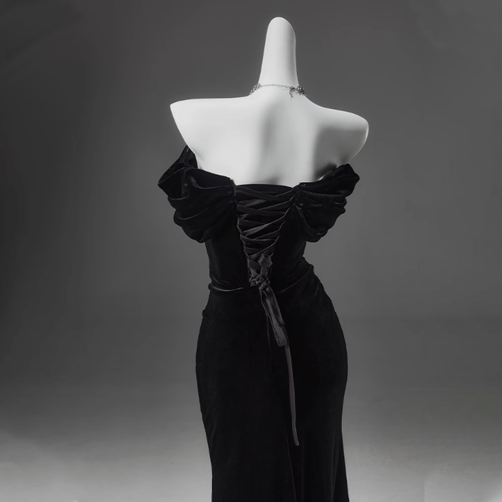 Kobine Custom-made Gothic Bowknot Lacing-up Ruffles Strapless Tuxedo Gown Black Wedding Dress