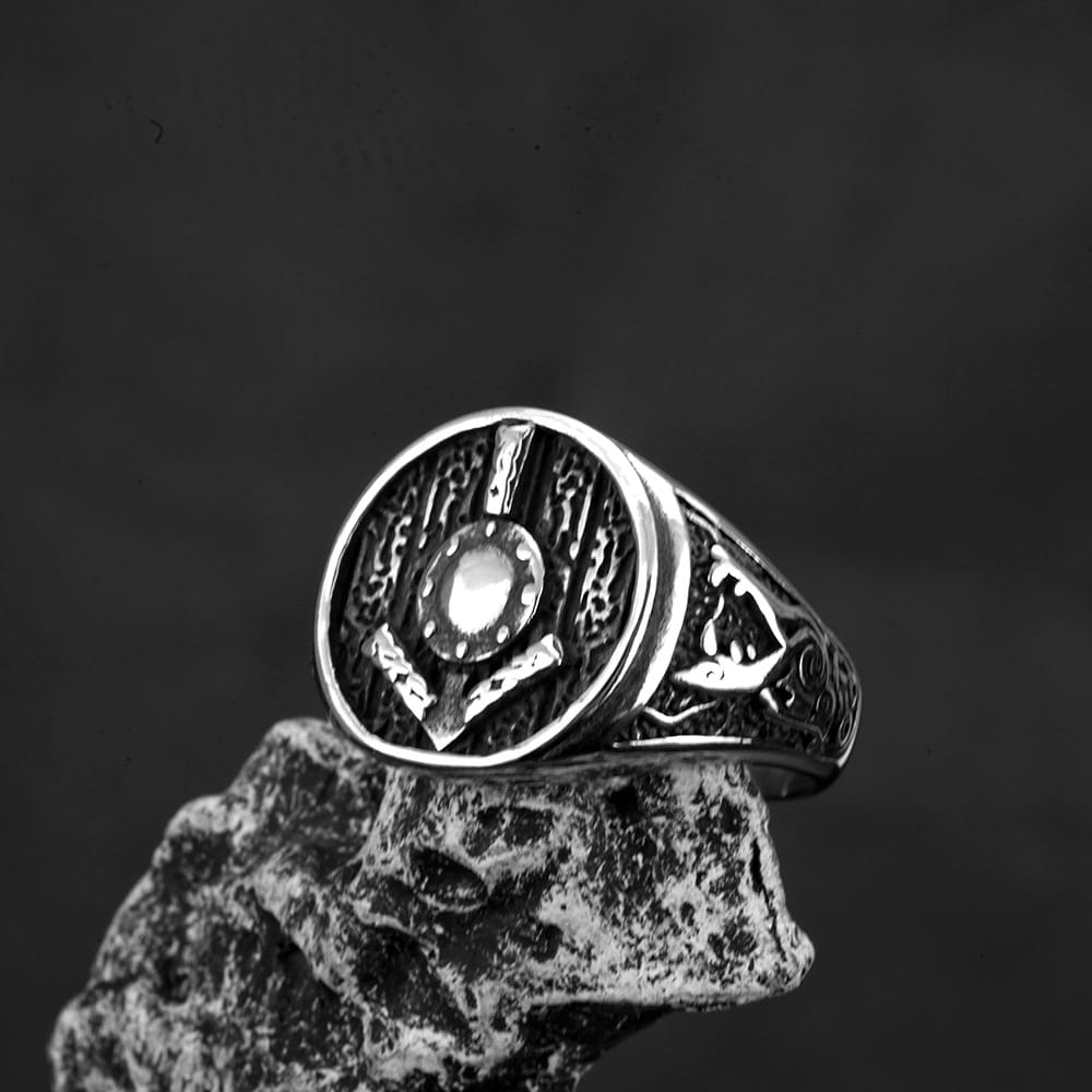 Kobine Men's Punk Antiqued Round Shield Carved Signet Ring