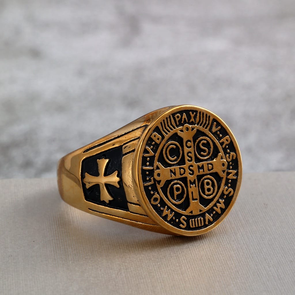 Kobine Men's Punk Cross Letter Ring