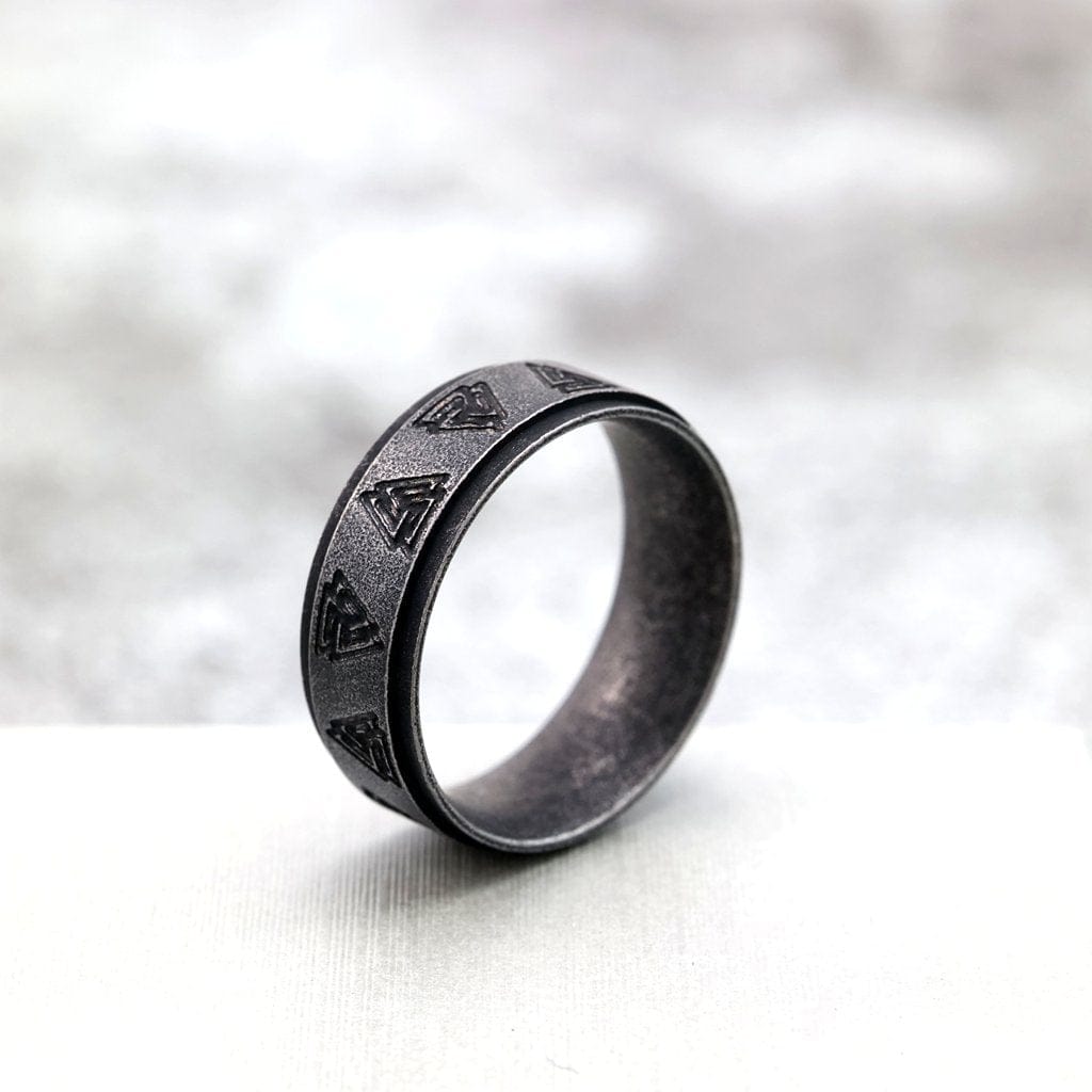 Kobine Men's Punk Distressed Valknut Ring