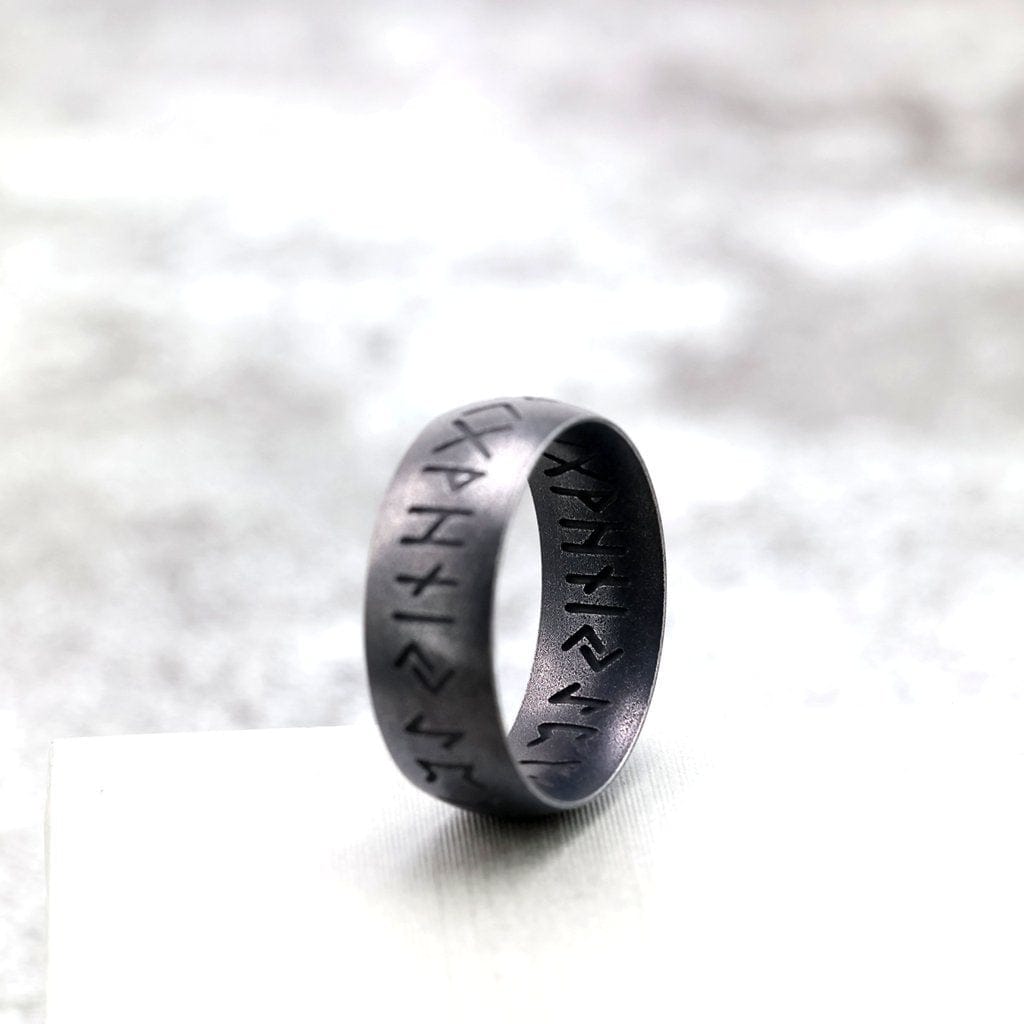Kobine Men's Punk Letter Ring