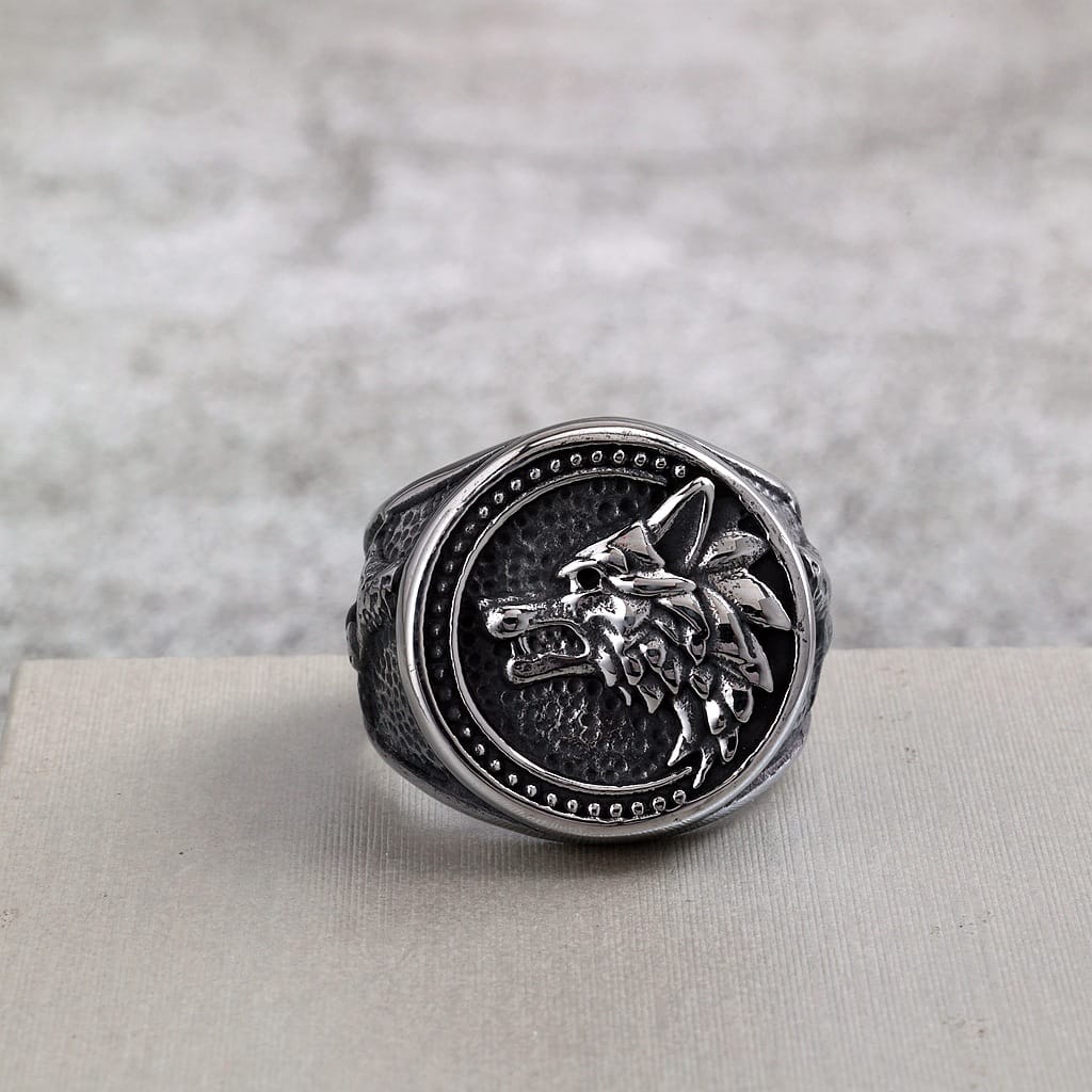 Kobine Men's Punk Textured Wolf Head Ring