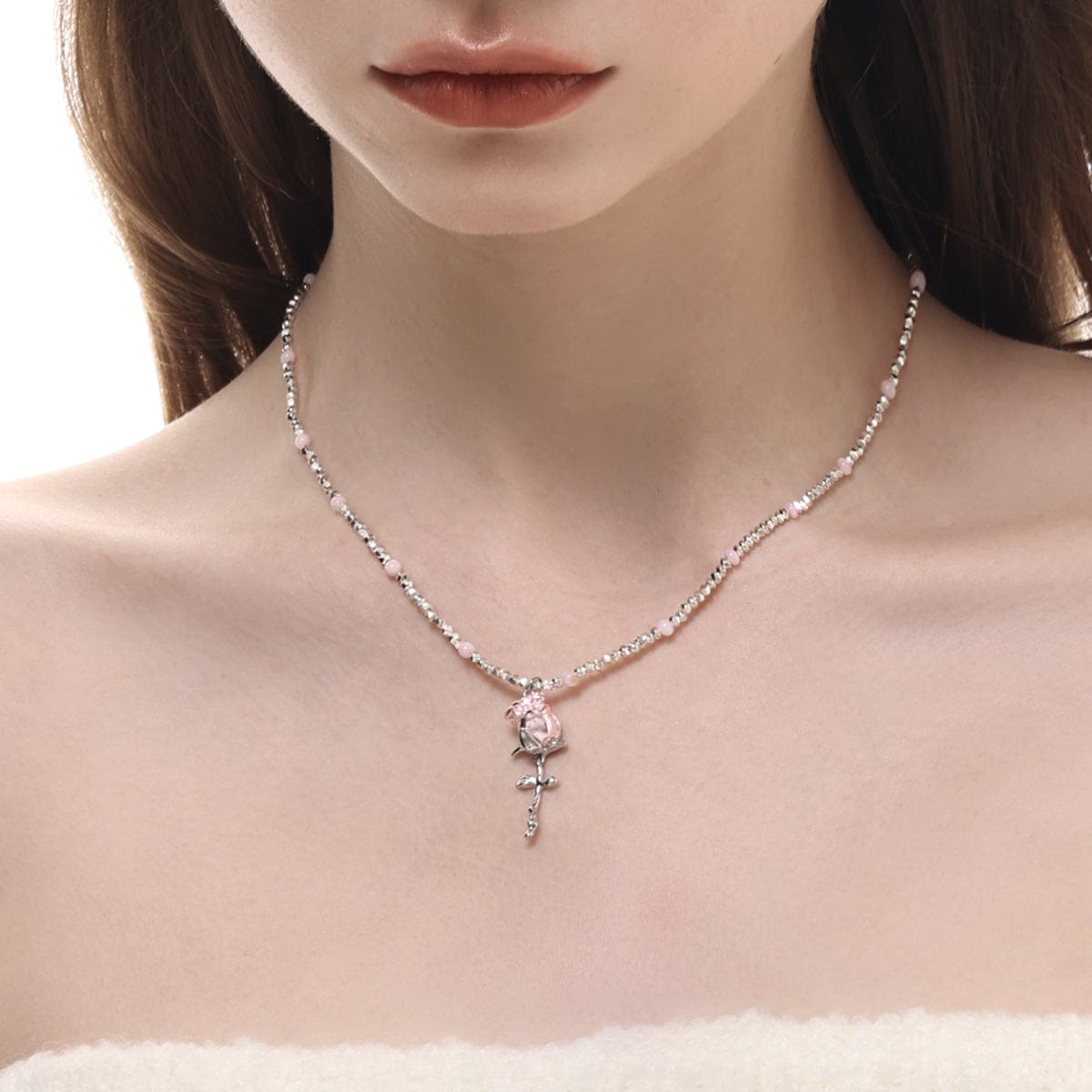 Kobine Women's Grunge Rose Beaded Necklace