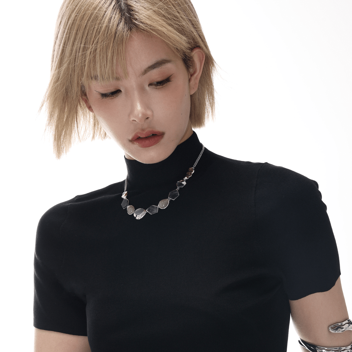 Kobine Women's Grunge Star Rhinestone Necklace