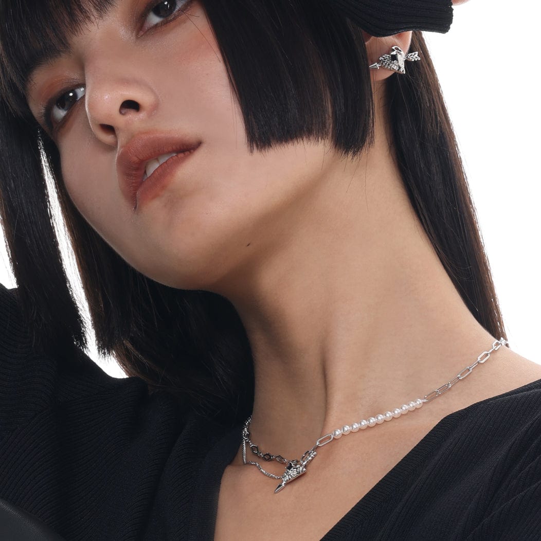 Kobine Women's Punk Pierced Arrow Heart Necklace