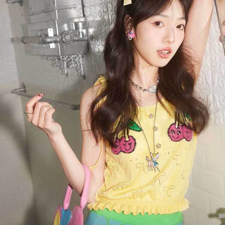 Pink Kawaii Women's Pink Kawaii Ruffled Cherry Knitted Vest