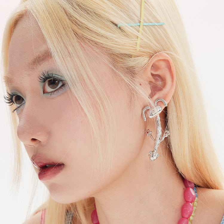 Pink Kawaii Women's Pink Kawaii Strawberry Rabbit Earrings