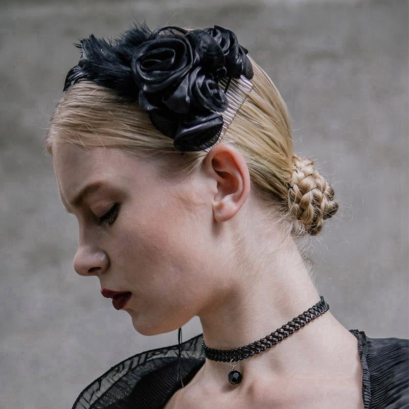 Women's Rose and Feather Peineta