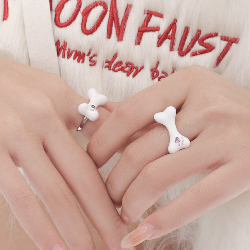 Kobine Women's Grunge Bone Beaded Ring