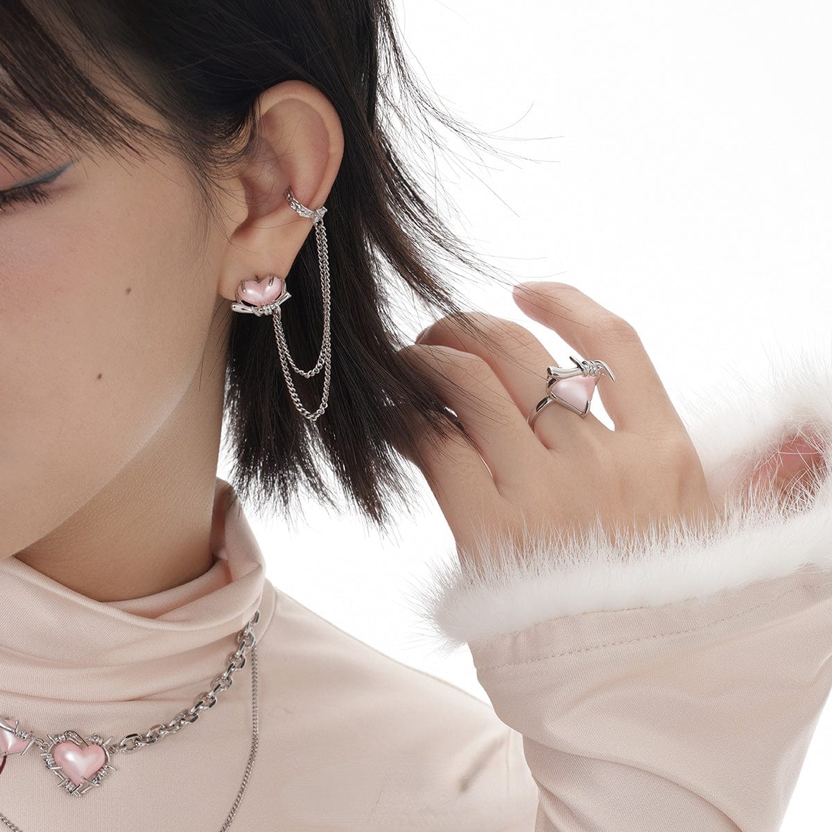 Kobine Women's Grunge Heart Zircon Asymmetrical Earrings