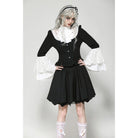 Camisa gótica de encaje con mangas acampanadas para mujer de Darkinlove