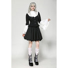 Camisa gótica de encaje con mangas acampanadas para mujer de Darkinlove