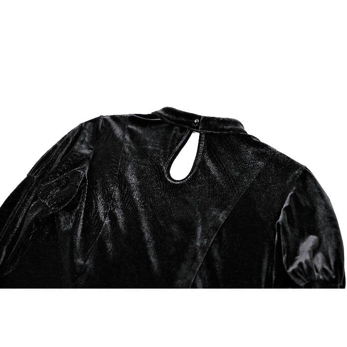 Darkinlove Women's Gothic Lace Applique Mock Neck Flare Sleeve Velvet Top
