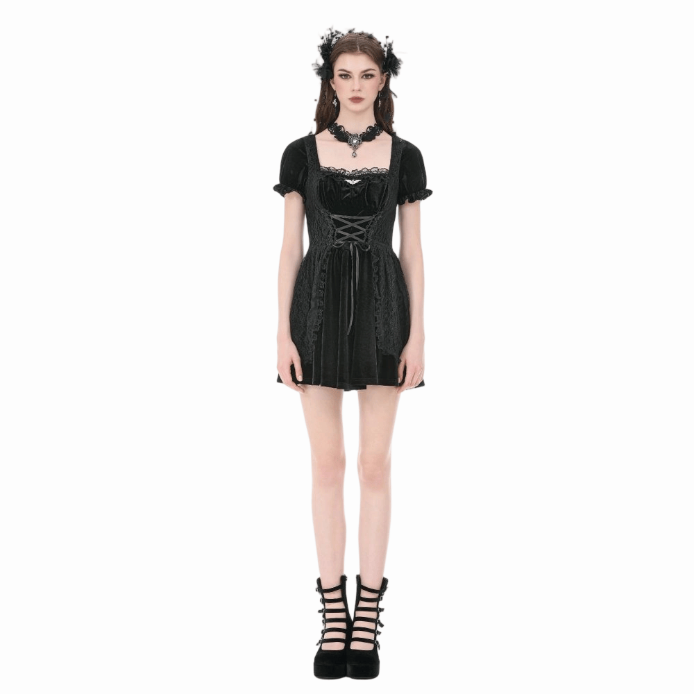 Darkinlove Women's Gothic Lace Patchwork Lace-up Square-cut Collar Dress