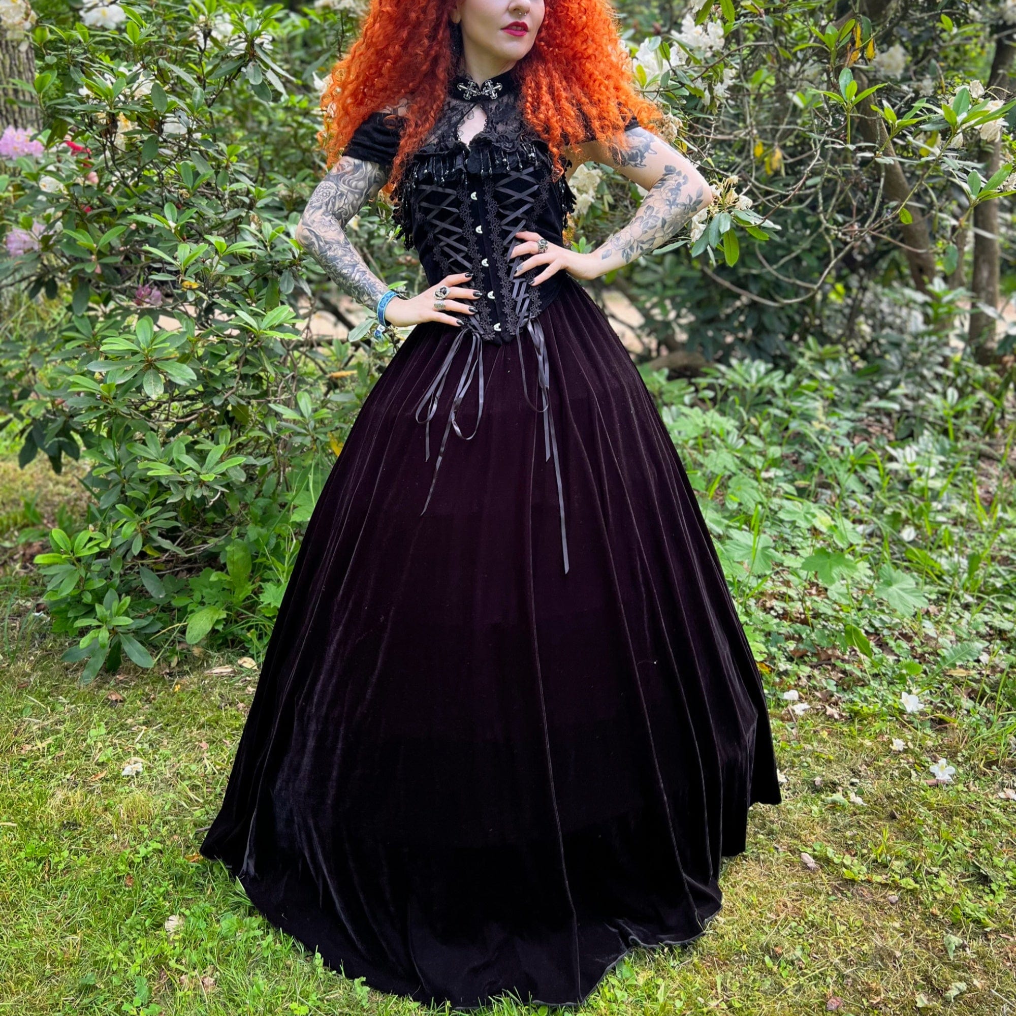 EVA LADY Women's Gothic Off-the-shoulder Lace-up Velvet Gown Dress