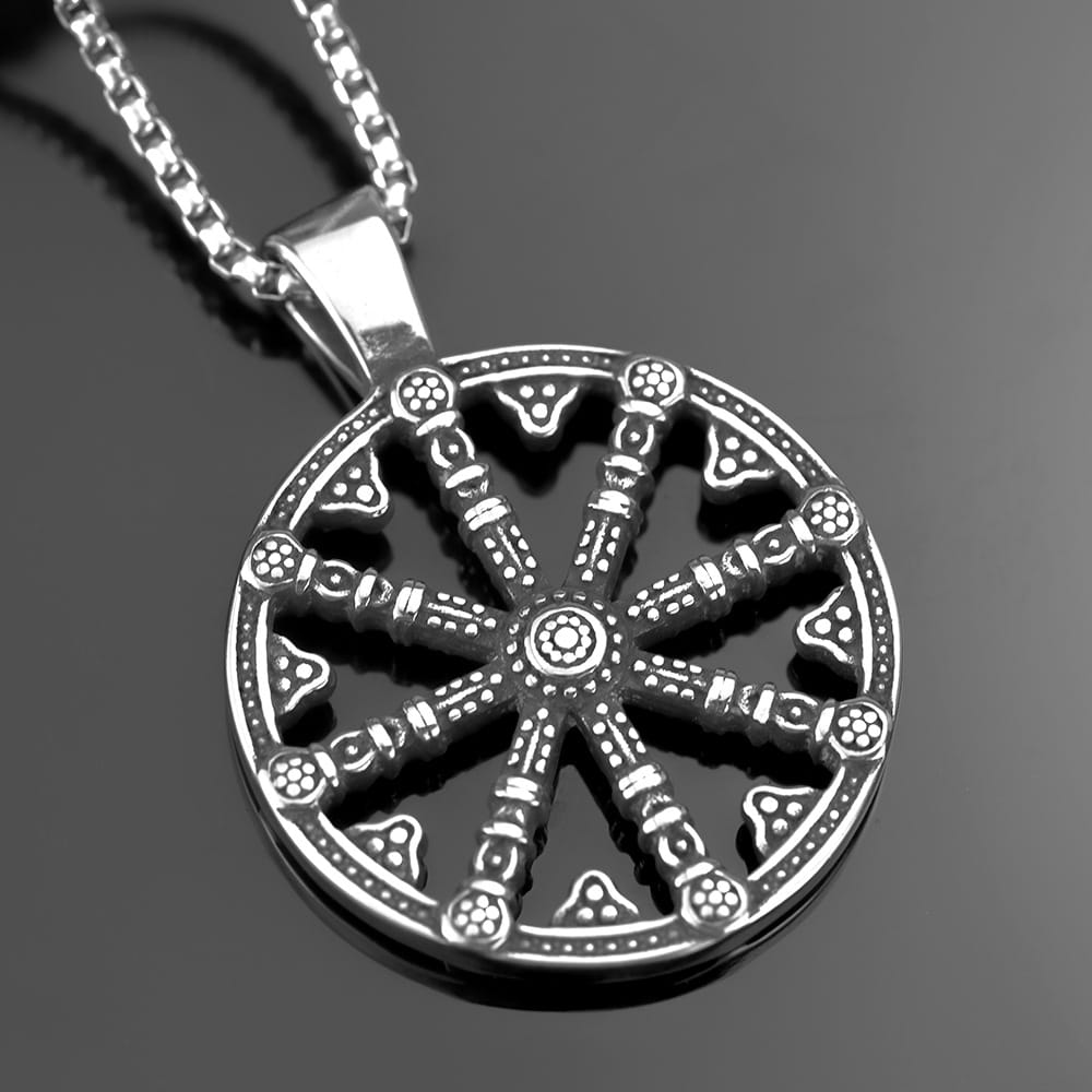 Kobine Men's Punk Antiqued Round Cutout Wheel Pendant Necklace