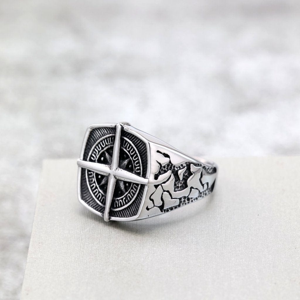Kobine Men's Punk Compass Ring