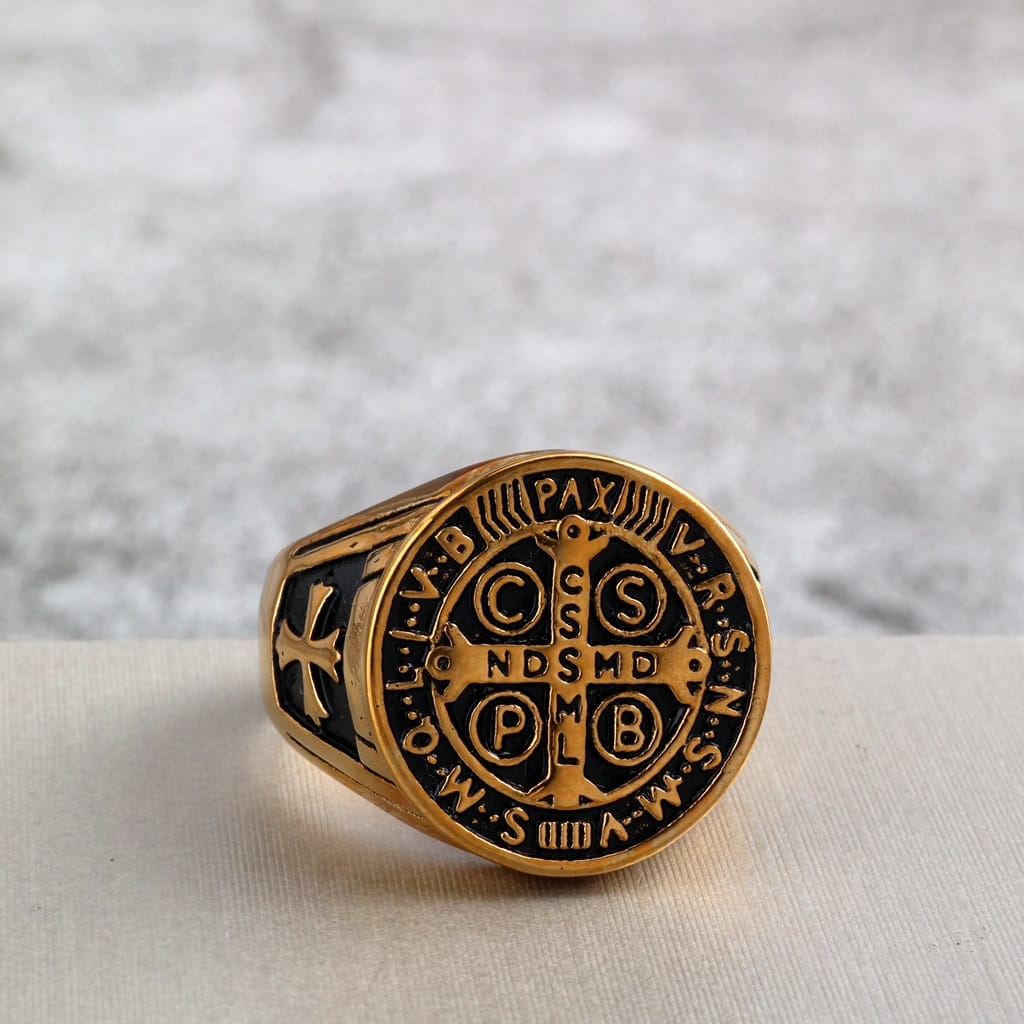 Kobine Men's Punk Cross Letter Ring