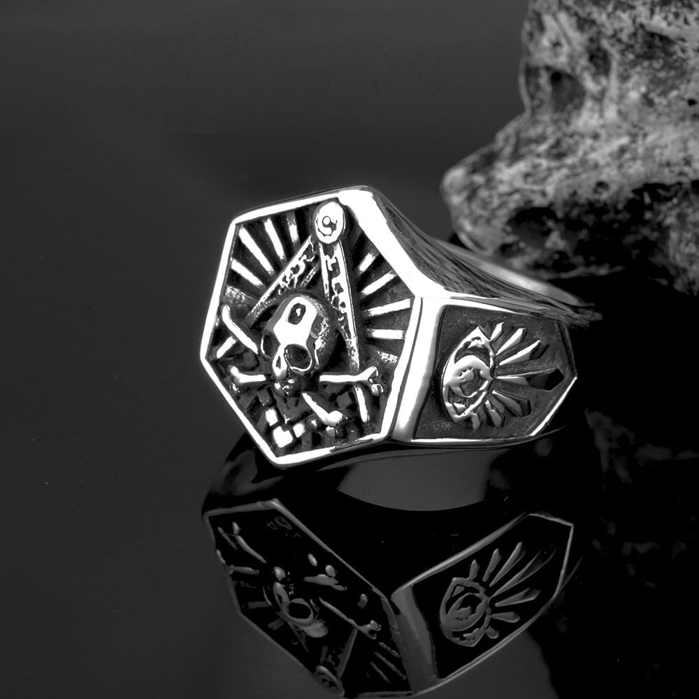 Kobine Men's Punk Hexagon Skull Carved Ring