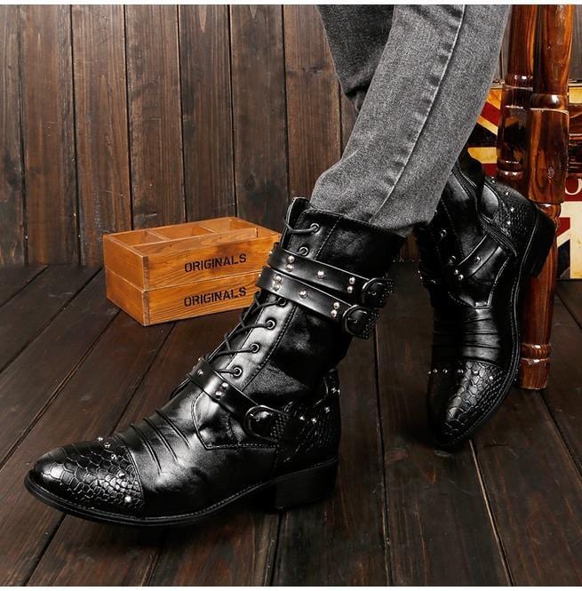 Botas puntiagudas con cordones y remaches punk de Kobine para hombre, botas Martin, botas militares para hombre