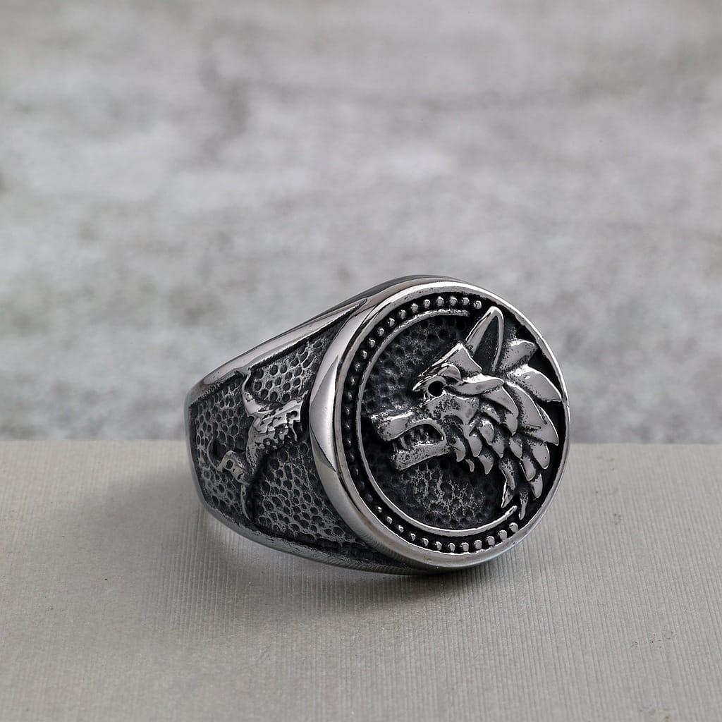 Kobine Men's Punk Textured Wolf Head Ring