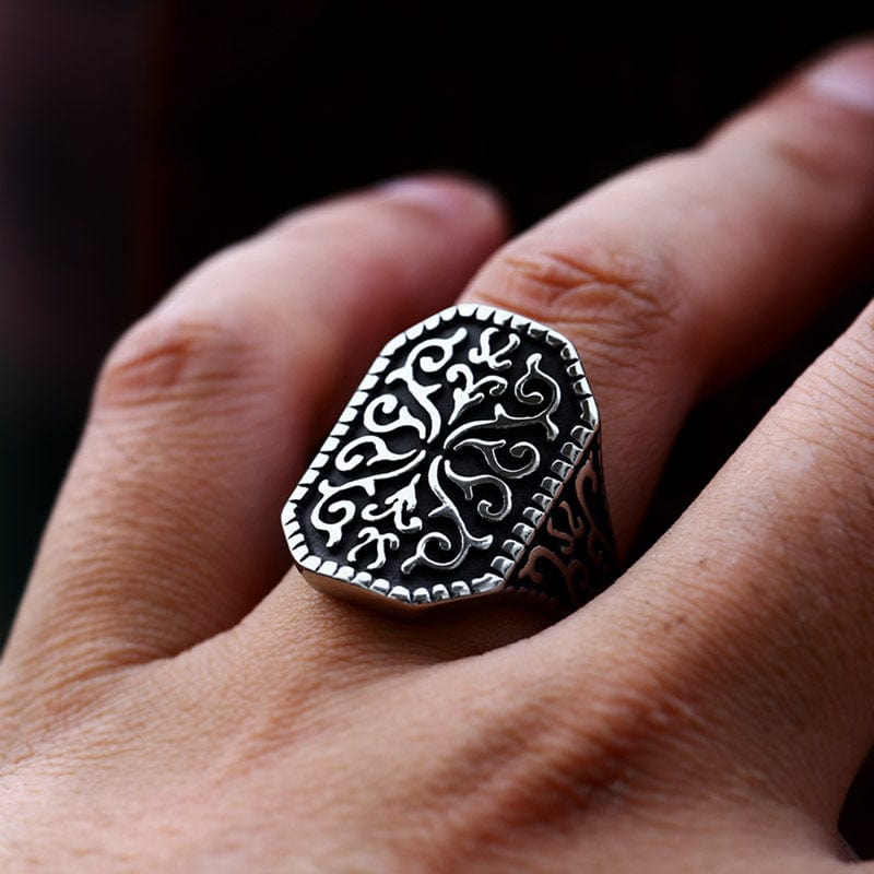 Kobine Men's Punk Totem Carving Ring