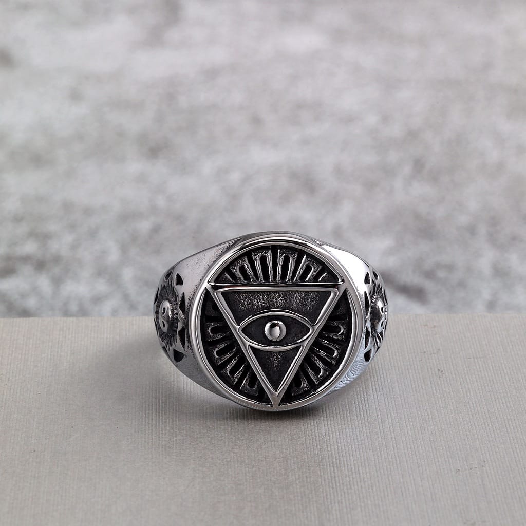 Kobine Men's Punk Triangle Eye Ring