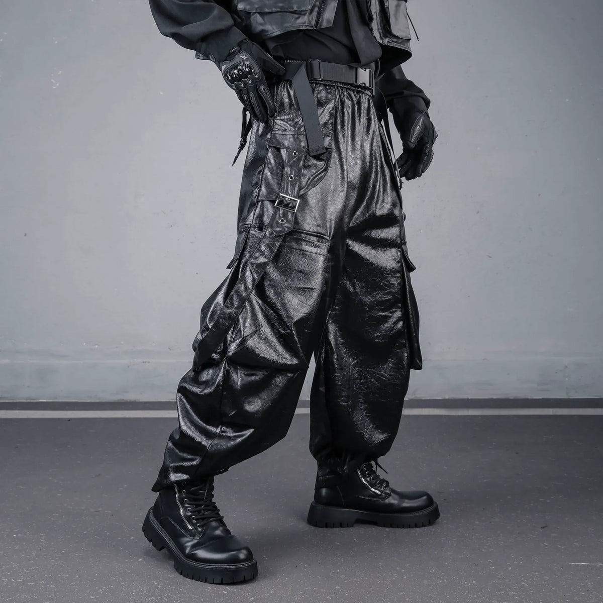 Kobine Men's Techwear Big Pocket Buckle Strap Textured Cargo Pants