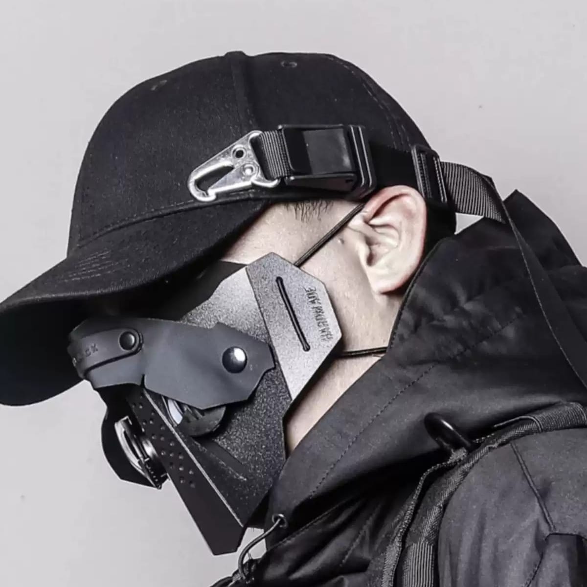 Kobine Men's Techwear Strappy Baseball Cap