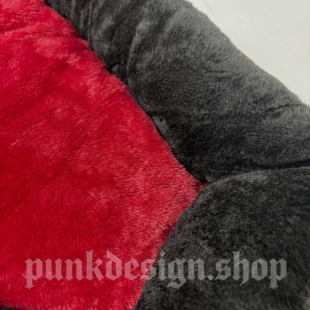 Kobine Pet's Gothic Cross Coffin Shape Cat Nest