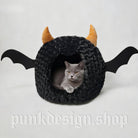 Kobine Pet's Gothic Horn&Bat Wing Enclosed Cat Nest