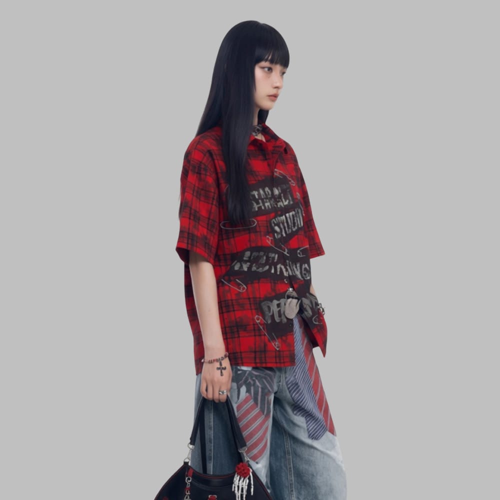 Kobine Unisex Grunge Plaid Print Turn Down Collar Shirt