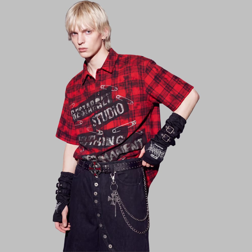 Kobine Unisex Grunge Plaid Print Turn Down Collar Shirt