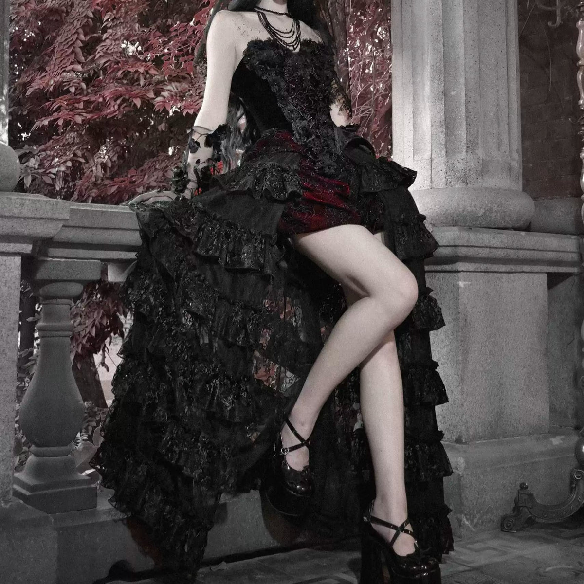 Women's Gothic Beaded Floral Two‑Tone Irregular Overbust Corset - Punk Design