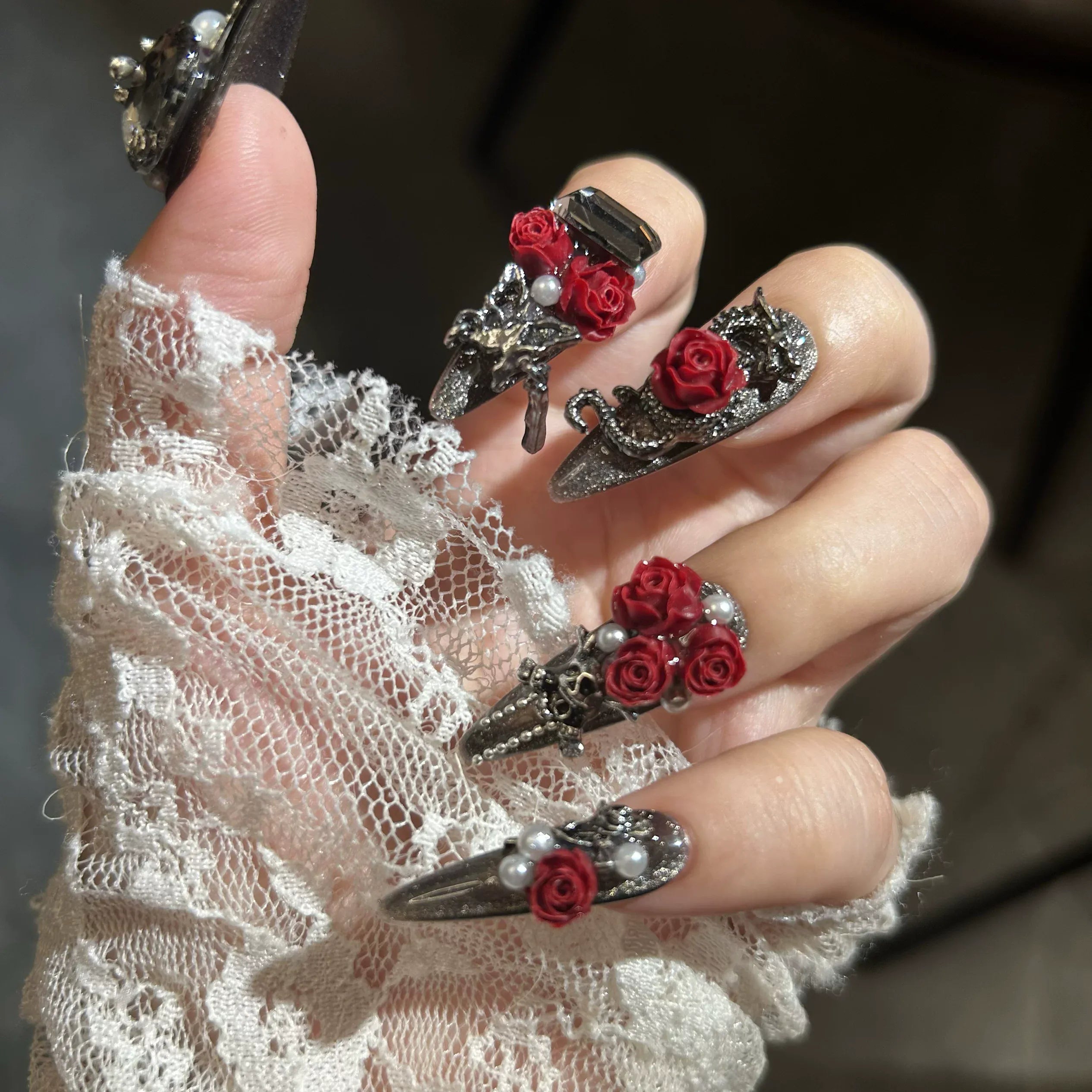 Kobine Women's Gothic Rose Pearl Nail Patch