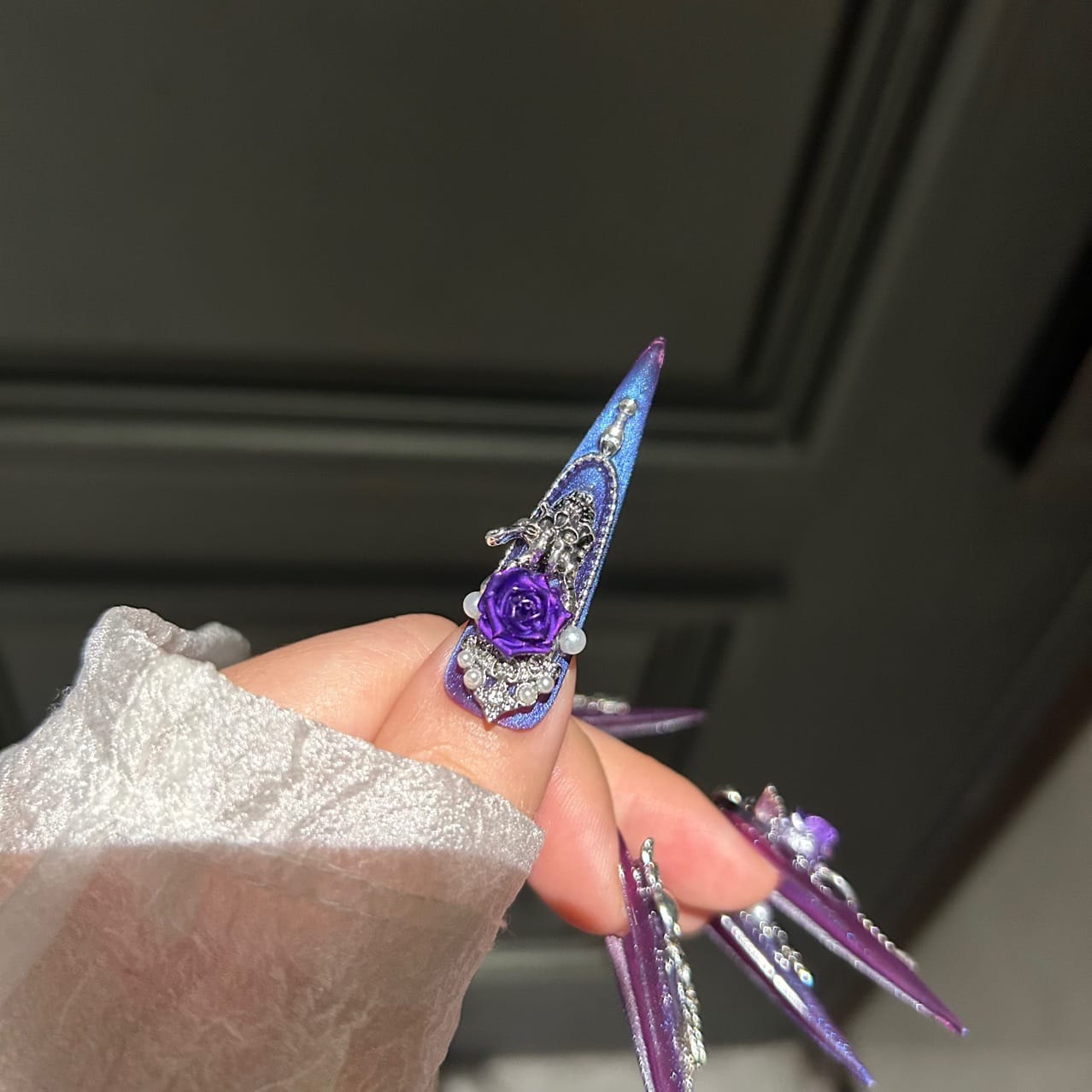 Kobine Women's Gothic Rose Skull Nail Patch