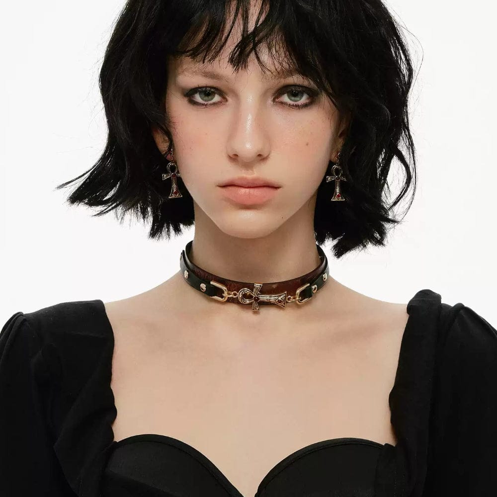 Kobine Women's Grunge Cross Fuax Leather Choker