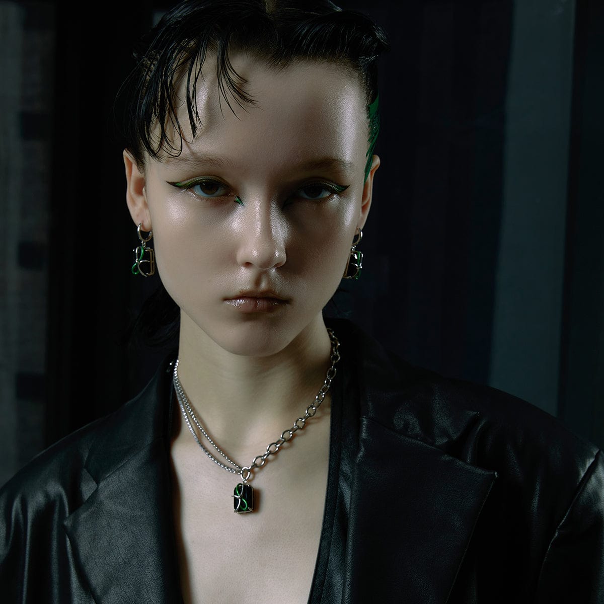 Kobine Damen-Halskette mit Punk-Schleife und Obsidian