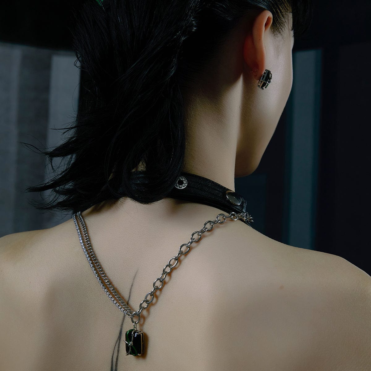 Kobine Damen-Halskette mit Punk-Schleife und Obsidian