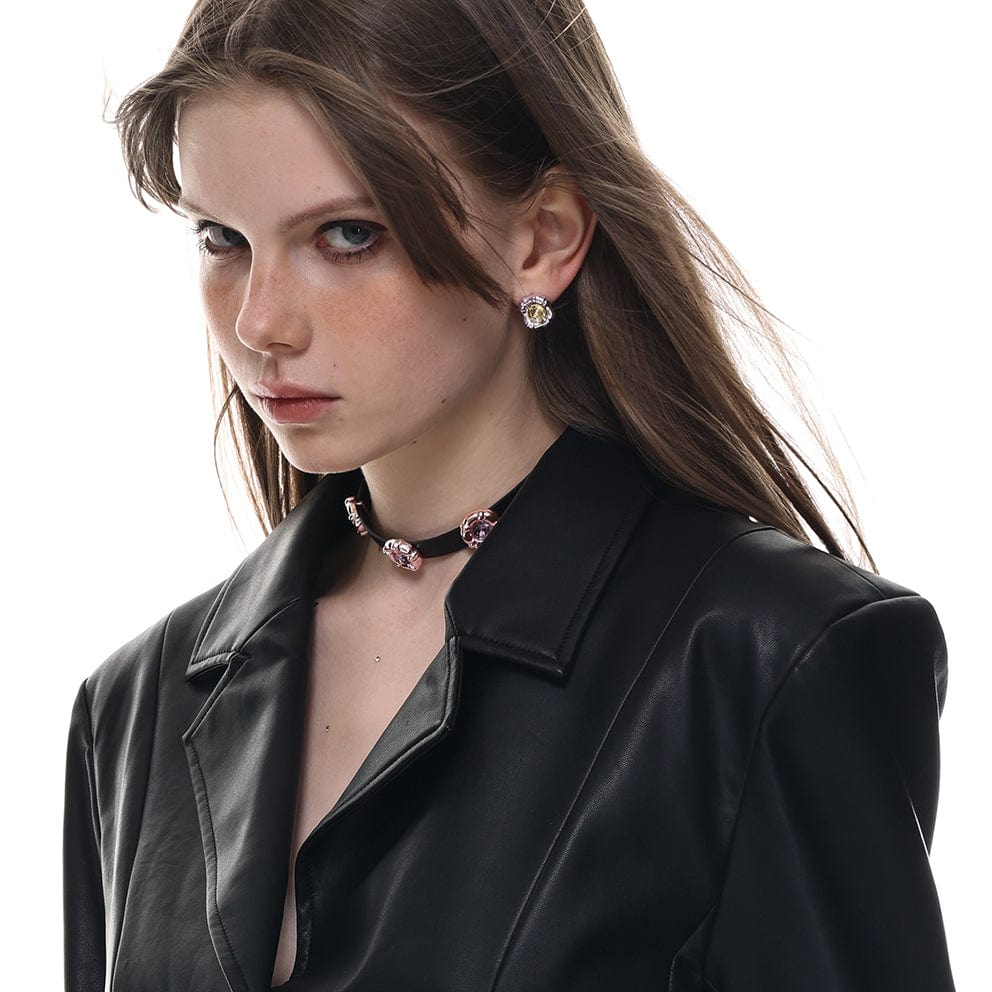 Kobine Damen-Halsband mit Punk-Blumen-Schnalle