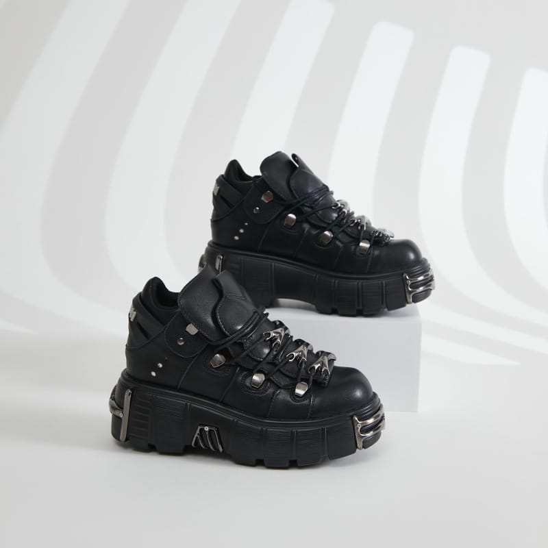Scarpe con plateau punk in velcro da donna Kobine