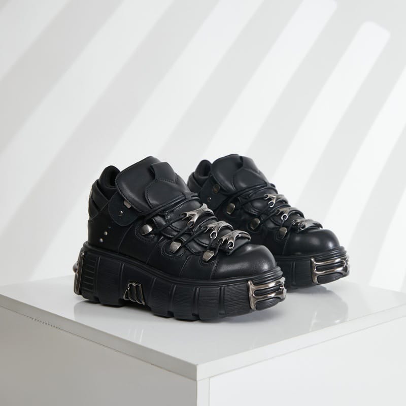 Scarpe con plateau punk in velcro da donna Kobine