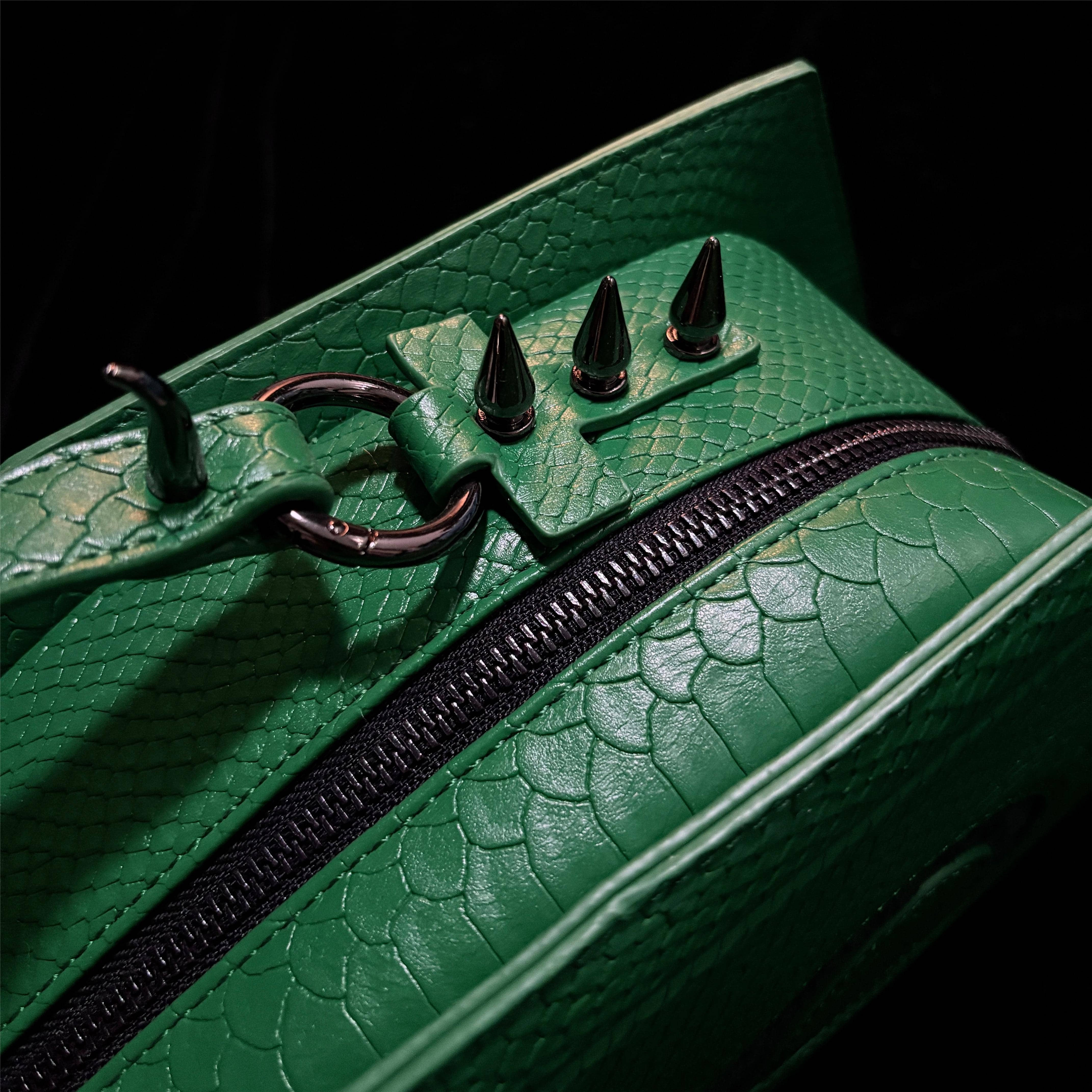 Vukora Women's Gothic Cross Bat Wing Coffin Bag Green