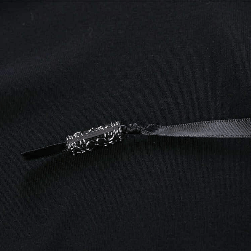 Women's Ring and Ribbon Short Black Dress