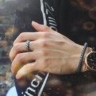 Anillos de trigo con recorte punk para hombre