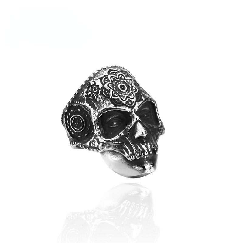 Men's Punk Skull Carved Ring