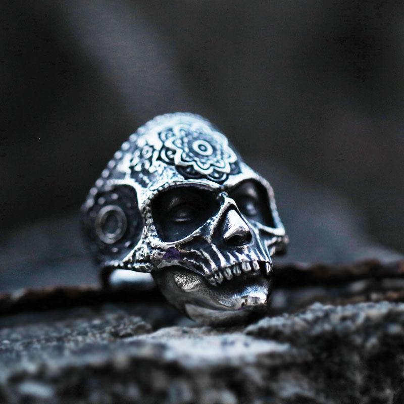 Men's Punk Skull Carved Ring